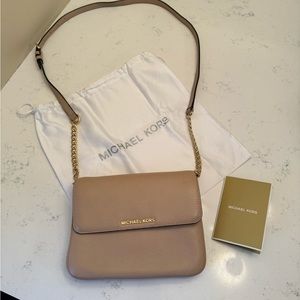 Michael Kors Bedford Crossbody Pebbled Crossbody